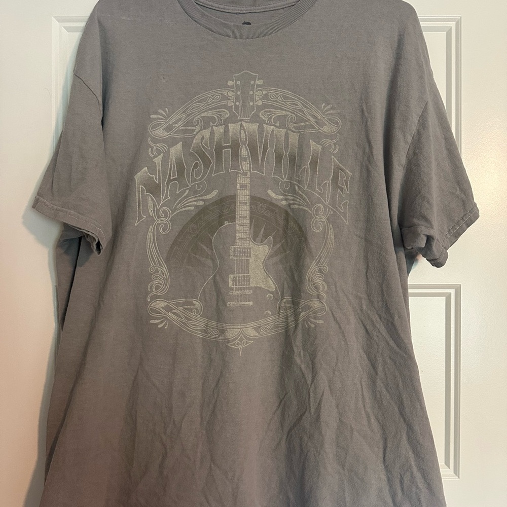 Nashville Graphic T-Shirt